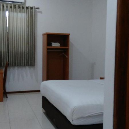 Aurora Hotel Siliwangi تْشيريبون الغرفة الصورة